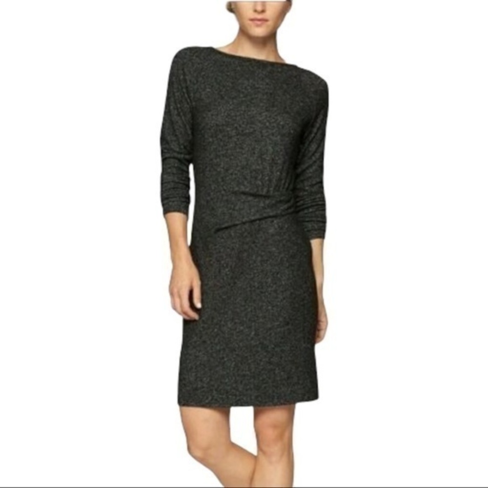 Athleta Solitude Black Marled Gathered Long sleeve knit dress O19